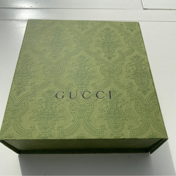 SOLD‼️ Gucci GG thin Marmont belt - NWT All white - Picture 1 of 9